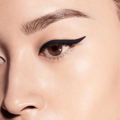 Shiseido Lápis de Olho Kajal InkArtist