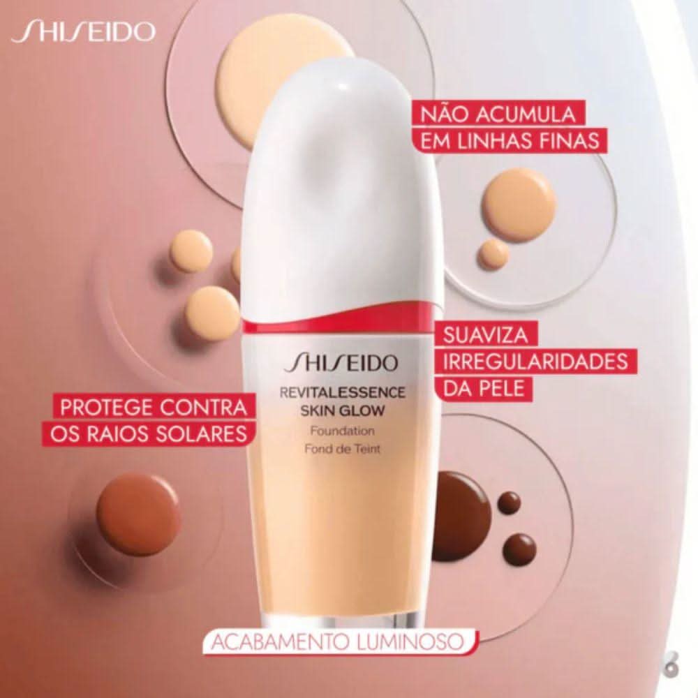 Shiseido Revitalessence Skin Glow Foundation FPS30